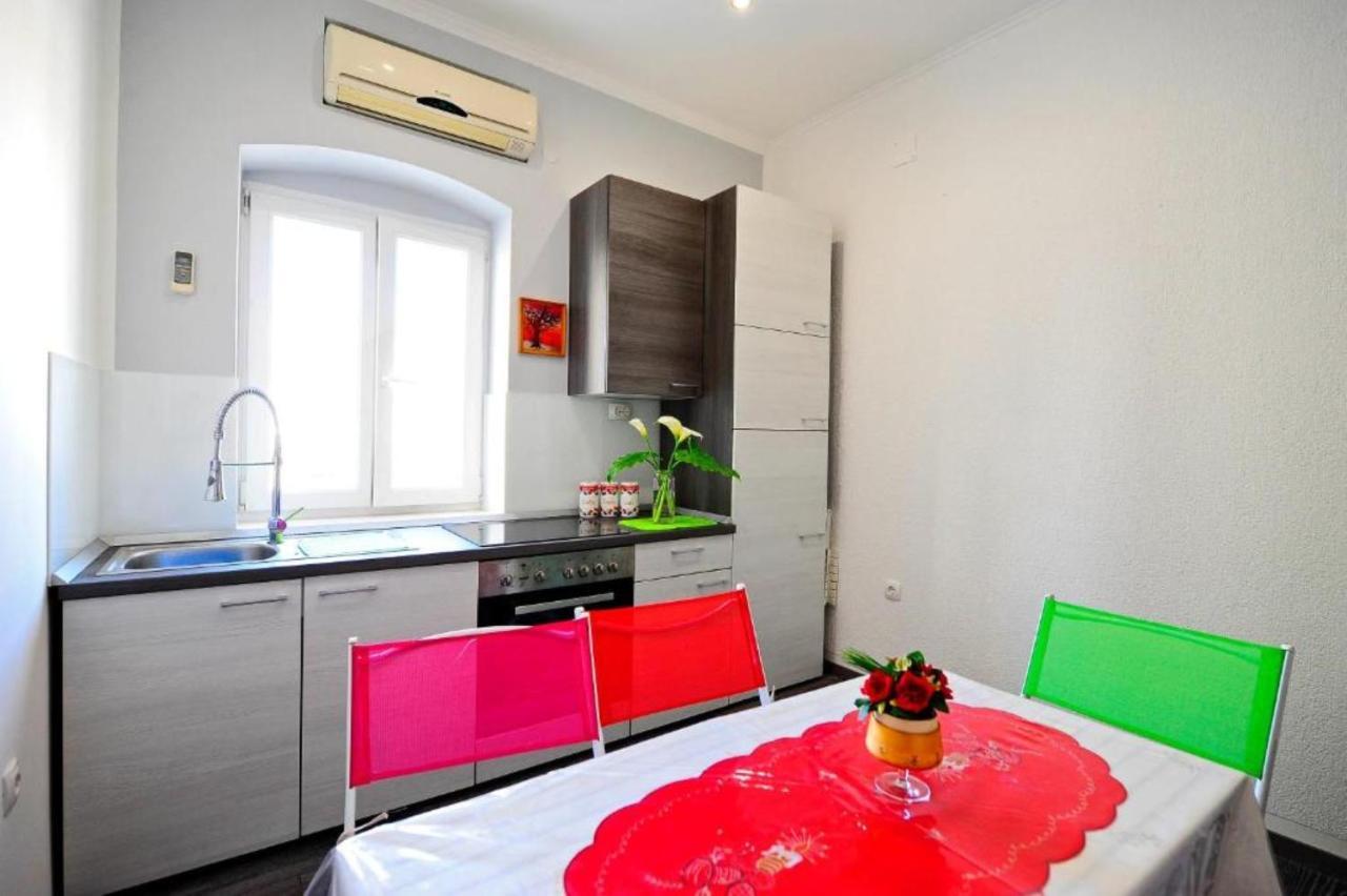 Apartments Bulovic In The Very Center Of Split Eksteriør bilde