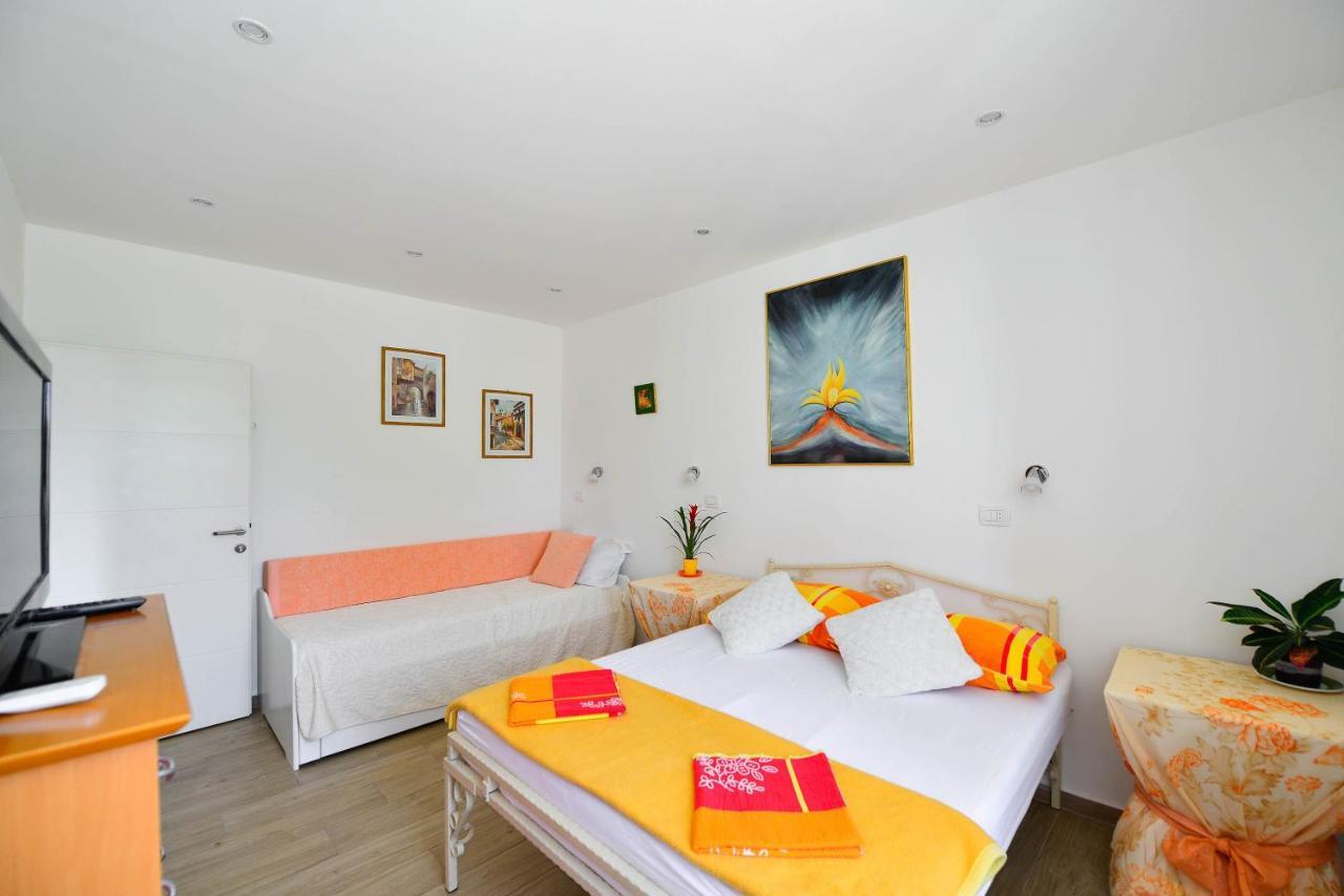 Apartments Bulovic In The Very Center Of Split Eksteriør bilde