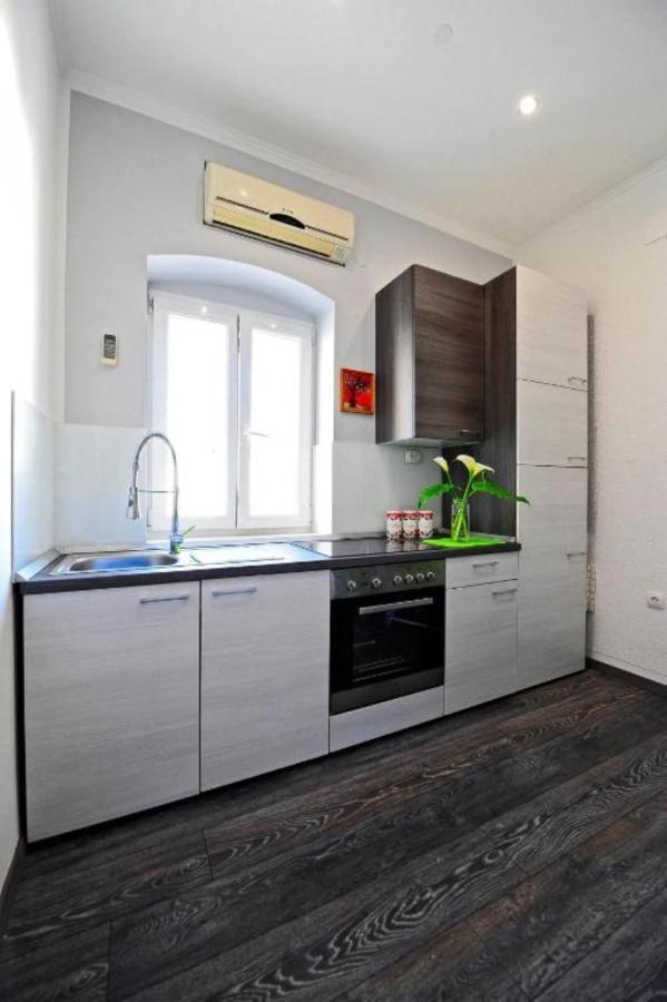 Apartments Bulovic In The Very Center Of Split Eksteriør bilde